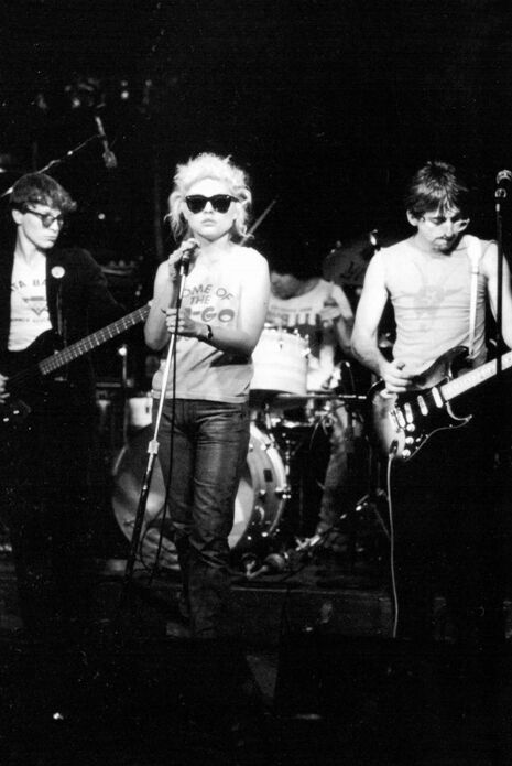 RARE B&W PHOTO OF BLONDIE DEBBIE HARRY C.1978 POSTER  A3 REPRINT